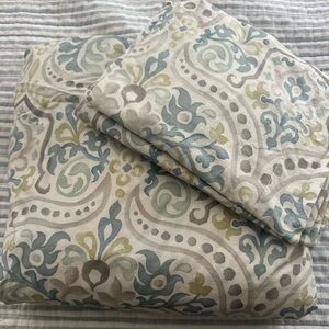 Pottery Barn King Size Duvet & Shams